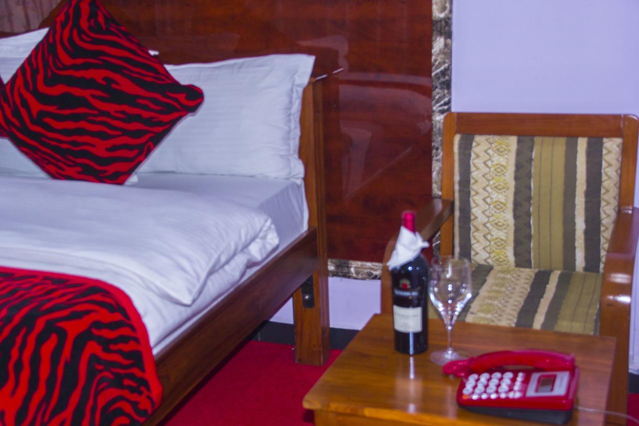 Africana Grand Hotel Arusha Ngoại thất bức ảnh